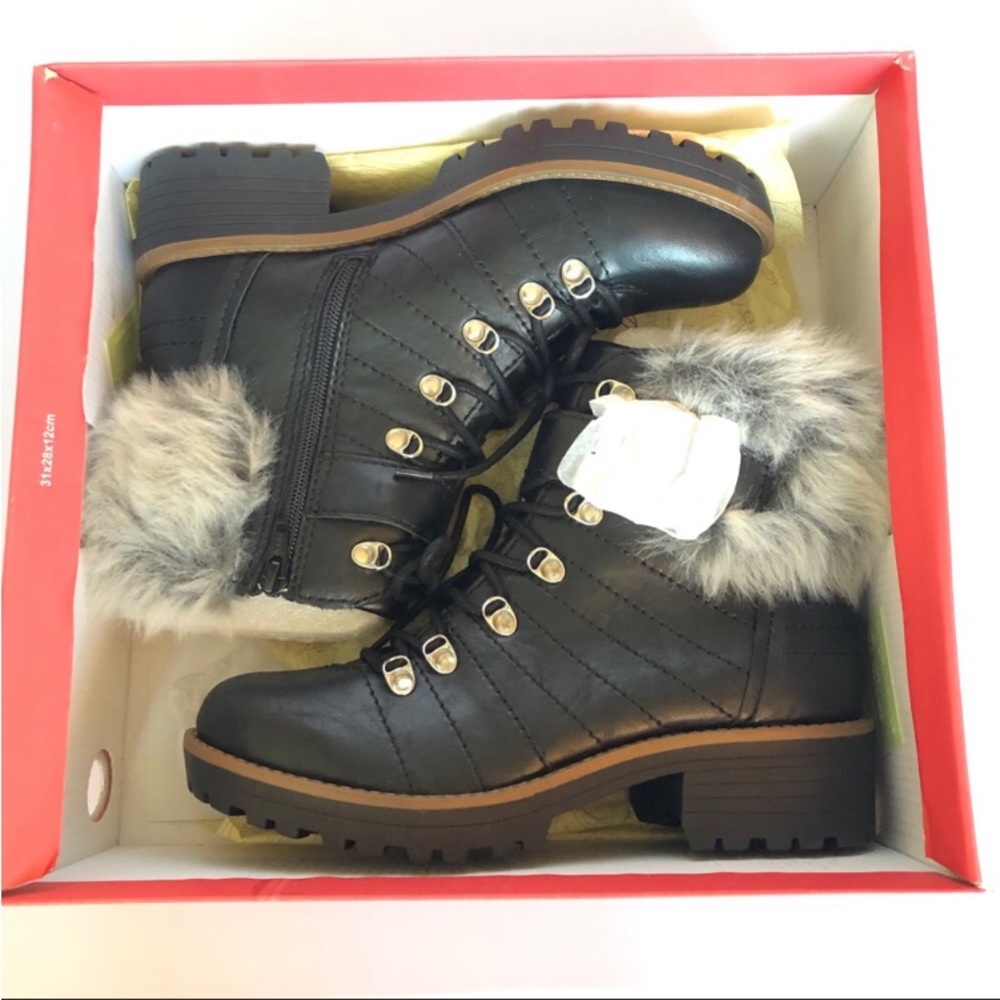 black winter boots